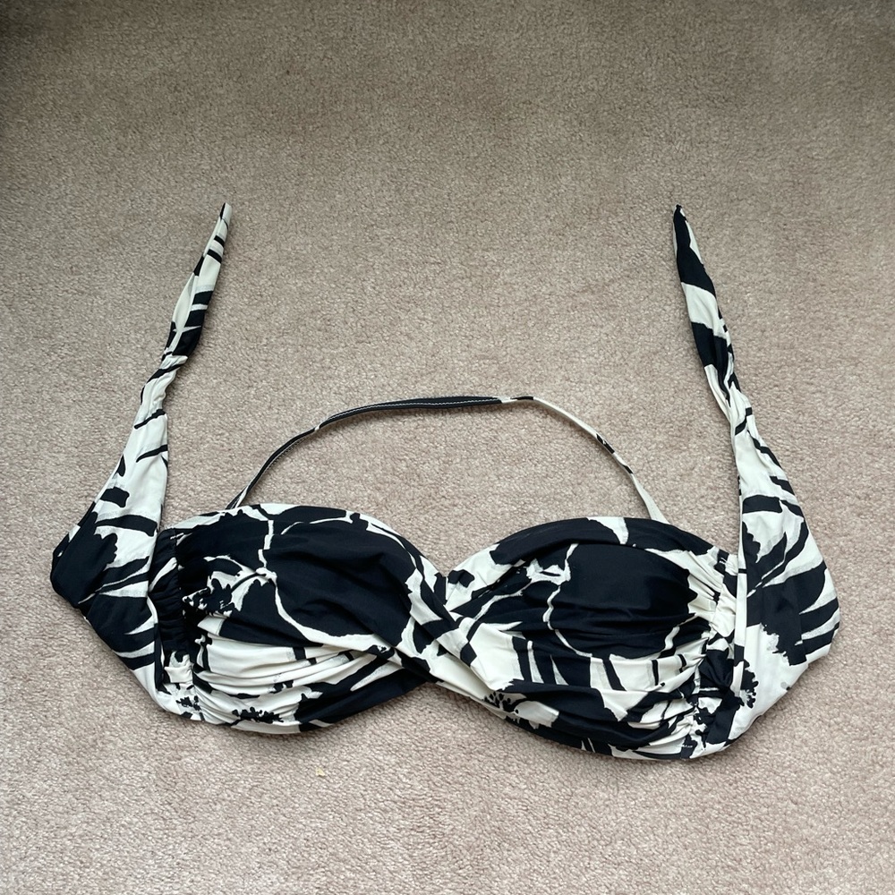 Tara Grinna Bikini Top